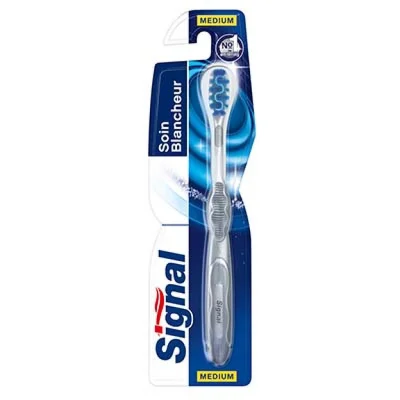 SIGNAL Toothbrush Soin Blancheur Medium 1 piece