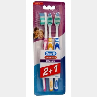 Oral B 3 Effect Classic Toothbrush  2+1 pcs