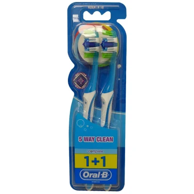 Oral B toothbrush 1+1 u. Complete 5 way clean medium.