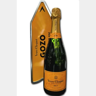 Veuve Clicquot - GOZO 'Arrow Gift Box' Champagne Brut NV 75cl
