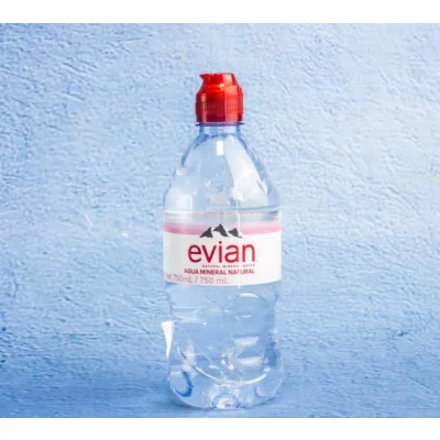 Uje Evian 0.7L