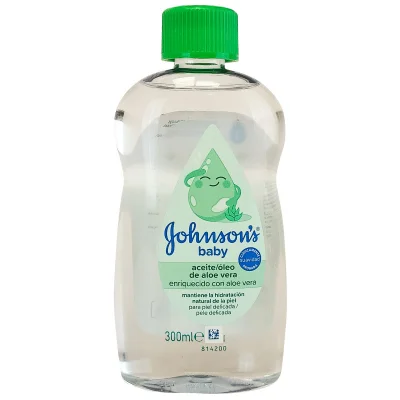 Johnson's body oil 300 ml. Aloe vera.