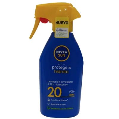Nivea Sun solar milk spray 300 ml. Protection 20 care & moisturizes.