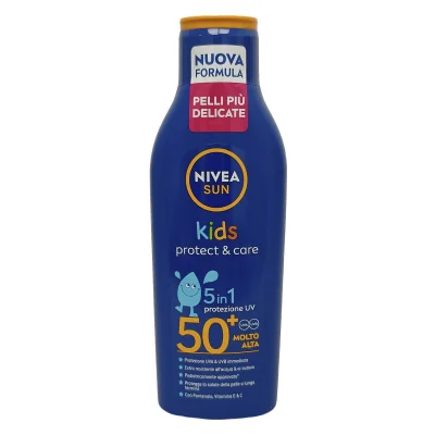 Nivea Sun solar milk 200 ml. Kids protection 50 protects & care.