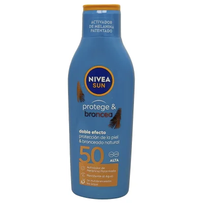 Nivea Sun solar milk 200 ml. Protection 50 Protects & Tans.
