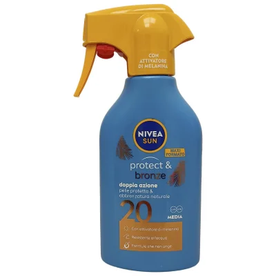 Nivea Sun solar milk spray 270 ml. Protection 20 protects & tans.