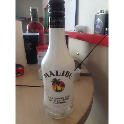 MALIBU Coco 18% 35 cl