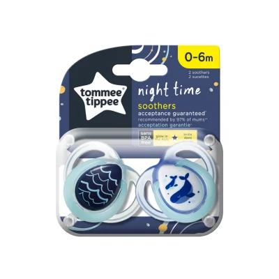 TOMMEE TIPPEE Night Soothers Glow-in-the-Dark Silicone BPA Free 0-6 Months Pack of 2
