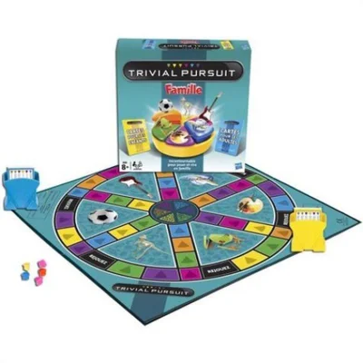 HASBRO Trivial Pursuit Family