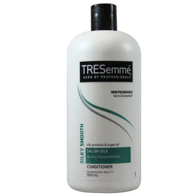 Tresemmé conditioner 900 ml. Salon Silk.