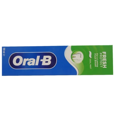 Oral B toothpaste 100 ml. Mint with active fluoride.