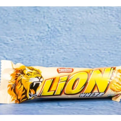 Lion White