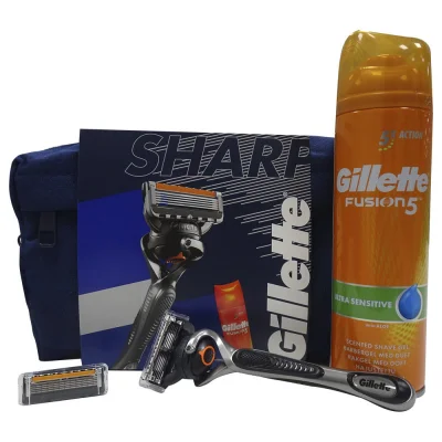 Gillette Fusion 5 toiletry bag. Razor + refill + Gillette Fusion 5 shave gel.