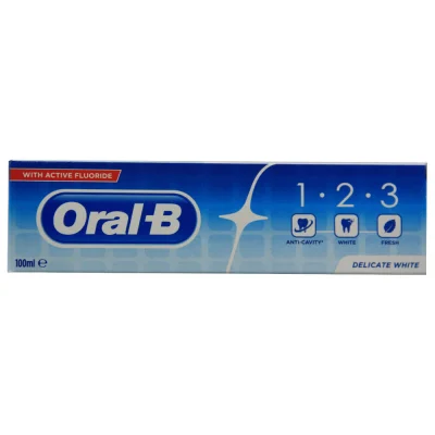 Oral B toothpaste 100 ml. 1·2·3 delicate white with active fluorine.