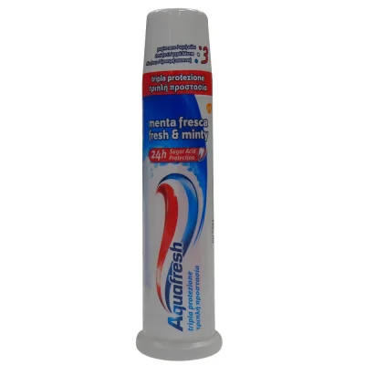 Aquafresh toothpaste 100 ml. Tube triple protection.