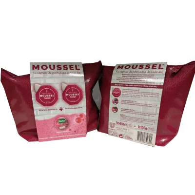 Moussel toiletry bag. Original gel 2X600 ml. + bath pump 100 gr.!