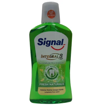 Signal mouthwash 500 ml. Integral 8 actions lemon and aloe vera.