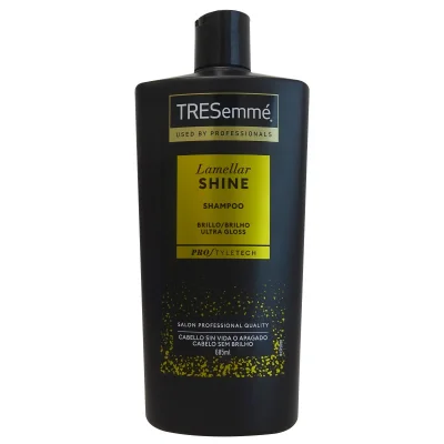 Tresemme shampoo 685 ml. Shine ultra gloss.